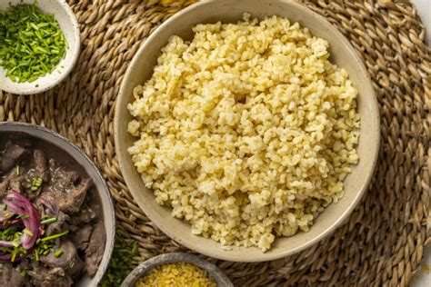 bulgur szemes és főzött állapotban
