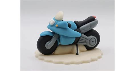 Marcipán motor figura
