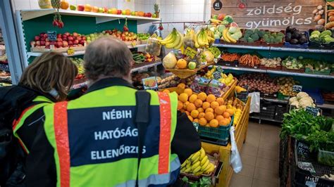 Hajdúnánási helyi piac, ahol hagyományos élelmiszereket árulnak