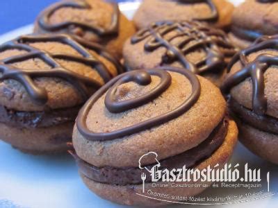 Kakaós néró ganache töltelékkel