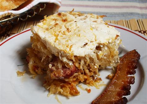 Tálalásra kész kolozsvári rakott káposzta