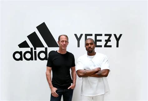 Kanye West és az Adidas együttműködésének logója