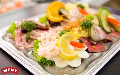Különböző smørrebrød variációk