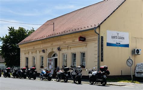 A Gurító Csárda bejárata