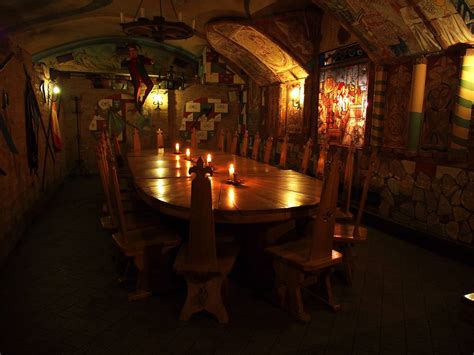 Középkori hangulatú teríték