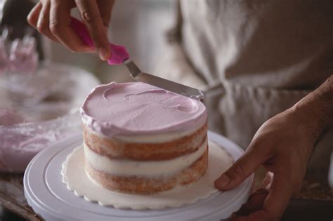 Torta bevonása csokoládéval