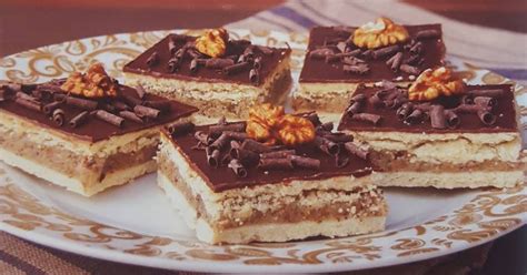 Bécsi Diós Kocka szeletek