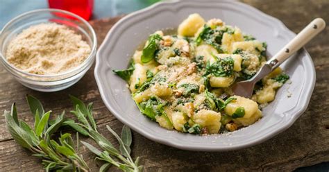 Házi gnocchi spenóttal