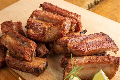 Sertésoldalas előkészítése