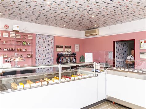 Málna The Pastry Shop bejárata