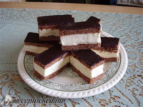Kinder szelet likőr üvegben