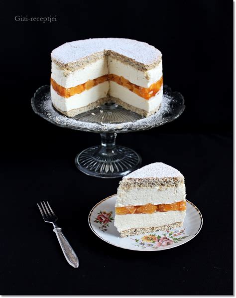 torta összeállítása rétegek