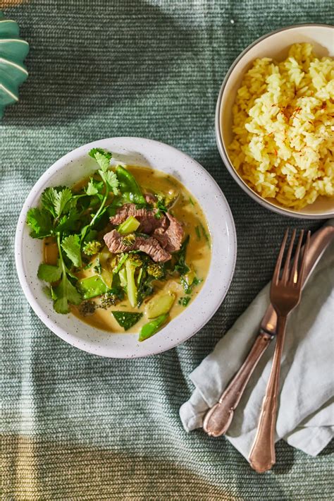 marhahúsos thai curry leves wokban