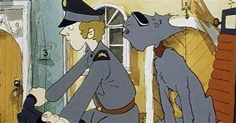 Pityke őrmester és barátai, köztük Marcipán
