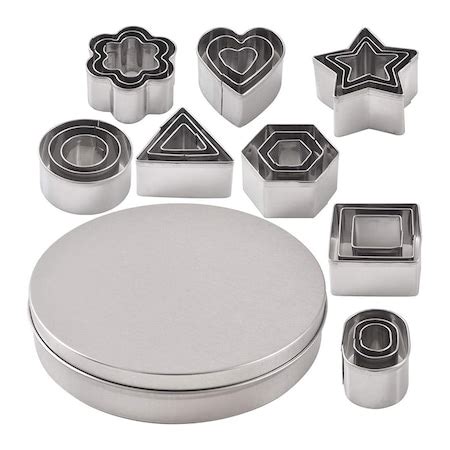 különféle formájú zselatin kockák