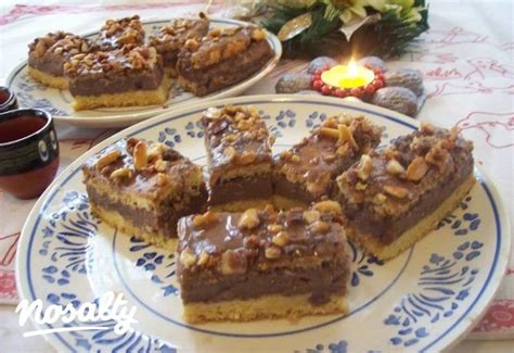 Mogyorós sütemény szeletelés