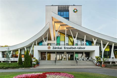 Zánkai Erzsébet-tábor látképe