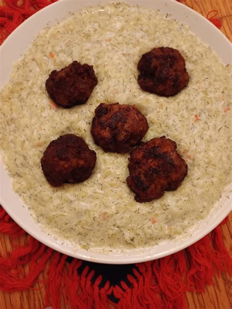 édessburgonya fasírt és tejfölös mártogatós