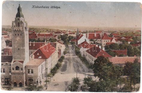 Kiskunhalas látképe a Panorámatoronyból, rálátással a városra és környékére