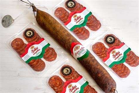 Békési vastagkolbász szeletelve és csomagolva