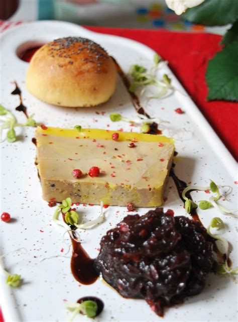 Libamáj terrine gyümölcsökkel
