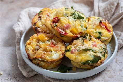 Sós muffin sonkával és tojással