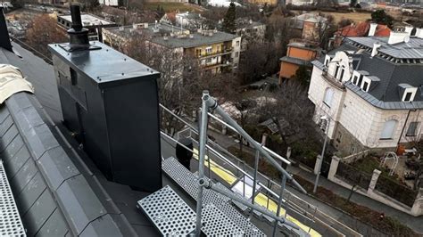Tetőjárda biztonsági elemei