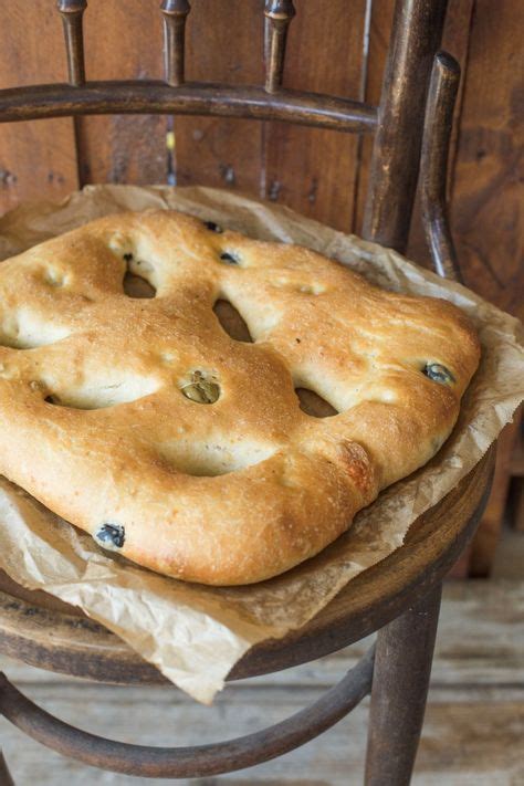Olívabogyós rozmaringos focaccia