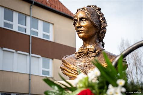 Szakmai elismerések és oklevelek