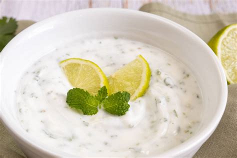 Joghurtos-kaporos szósz