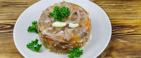 Kocsonya alapanyagok fűszerekkel
