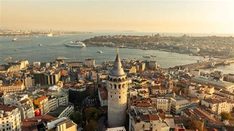 Isztambul látképe, a sorozat egyik helyszíne