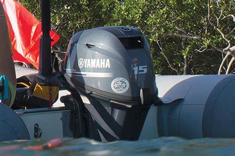Yamaha F15 külmotor működés közben