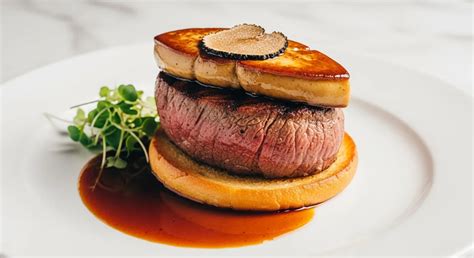 Tournedos Rossini tálalva