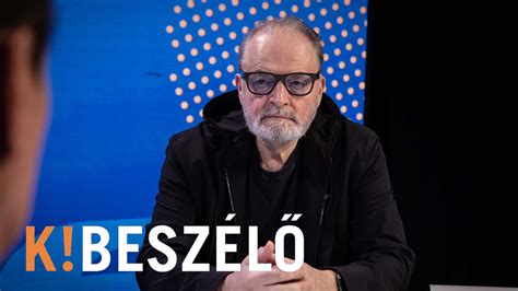 Spenótfelfújt asztalon