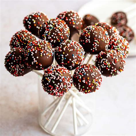 Kreatív pop cake díszítések