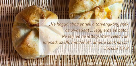 Jézus kenyeret és halat szaporít a sokaságnak