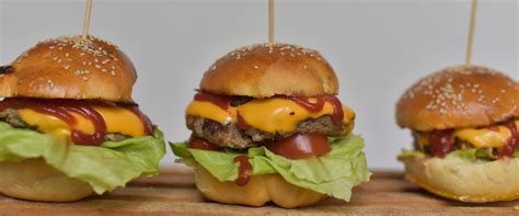 Ízlésesen összeállított hamburger