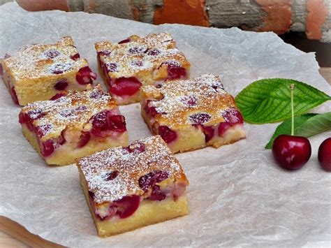 Cseresznyés pite tészta gyúrása