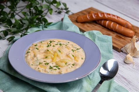 Zöldbabfőzelék tálalva