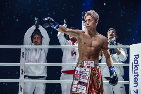 Kobajasi Takeru a versenyen