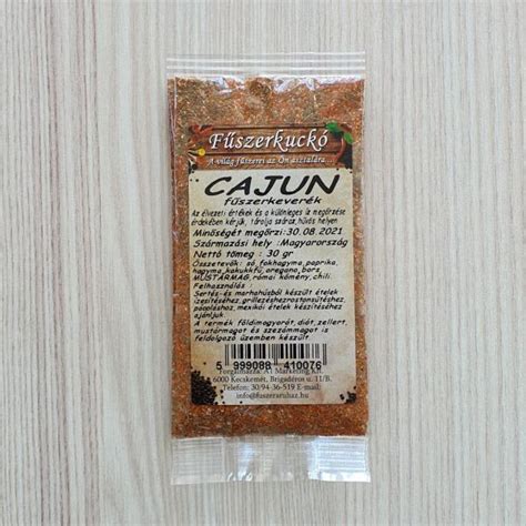 Cajun fűszerkeverék és friss fűszerek