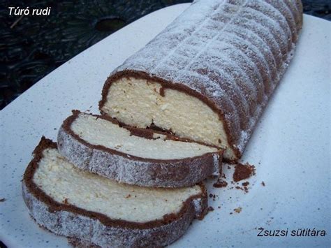 Túrós őzgerinc gyümölcsökkel díszítve