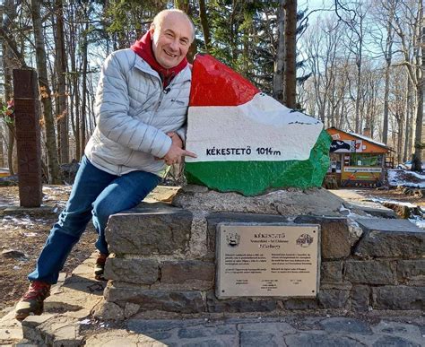 Németh Lajos rapelő a Hal a tortánban
