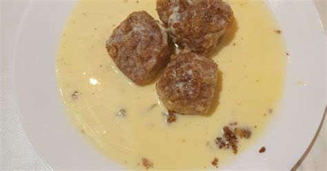 recept fázisfotók a habgaluskák szaggatásáról és a karamellás sodó sűrűségéről