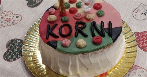 marcipánnal beborított torta