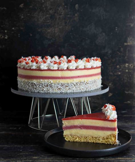 Miami Vice koktél és egy szelet Miami Vice torta