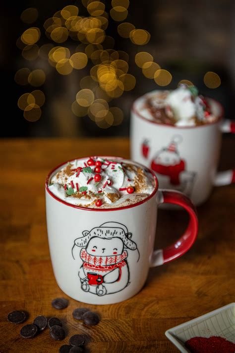 Forró csokoládé tejszínhabbal