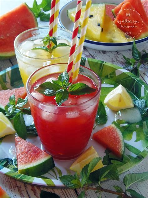 Frissítő görögdinnye limonádé pohárban