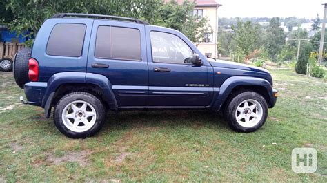Jeep Cherokee KJ belső tér